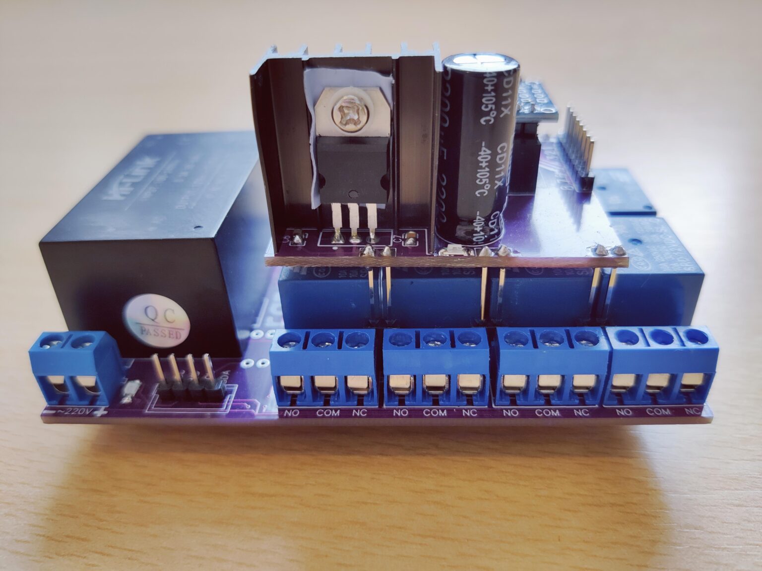8-channel relay shield with Arduino Nano 120/220VAC power supply module ...